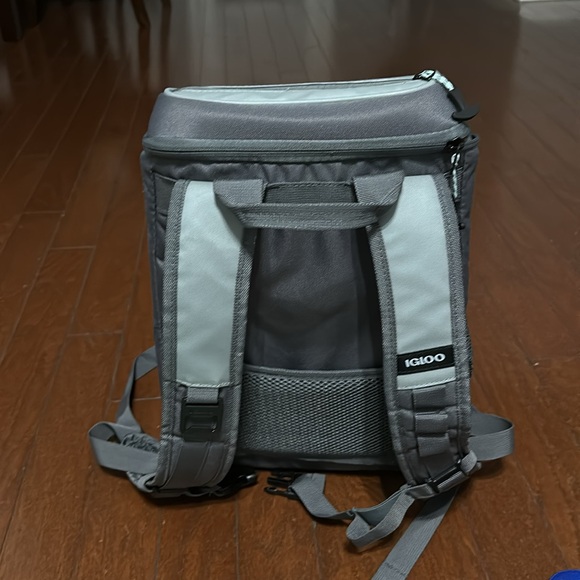 Igloo voyager - Picture 3 of 3